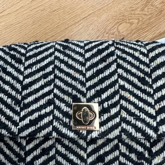 NWT Anine Bing Nico Shoulder Bag Fishbone Pattern Wool Blend Tweed Gold Lock - Picture 10 of 12